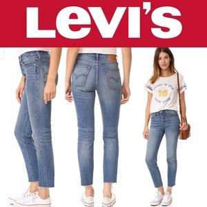 Levi's Wedgie Icon Jean in Coyote Desert